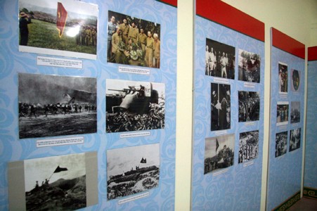 Exhibition on Dien Bien Phu victory opens in Kon Tum province - ảnh 1